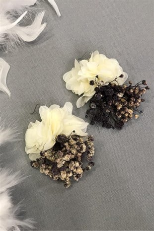 Mor Krem Kuru Çiçekli Küpe