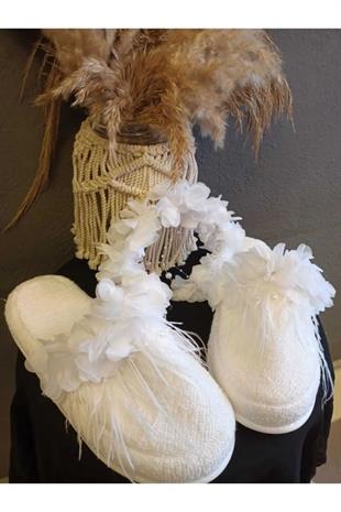 Ms Beyaz Kaz Tüylü Incili Lohusa Taç Terlik Seti