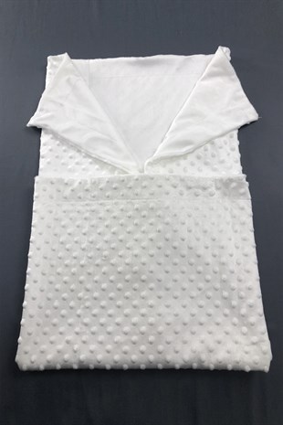 Chickpea Baby Blanket Polka Dot