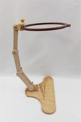 Nurge Footed Pulley Stand