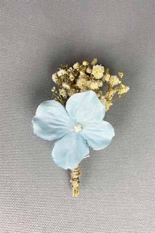 Ortancalı Cipsolu Damat Yaka Çiçeği