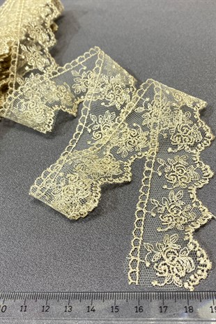 Oymalı Minik Papatya Kenar Güpür Dantel Fisto 9 mt