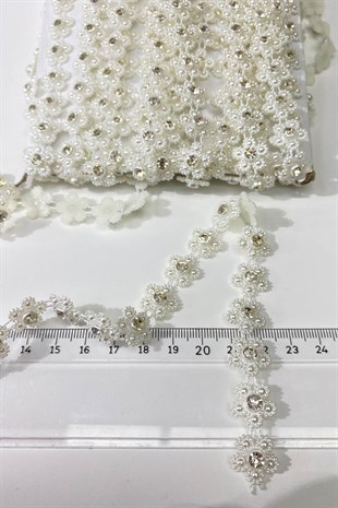 Papatya Desenli Taşlı Şerit Boncuk Krem