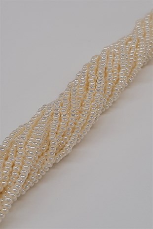 خرز رمل خيط كريم لامع