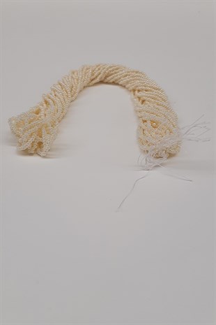 خرز رمل خيط كريم لامع