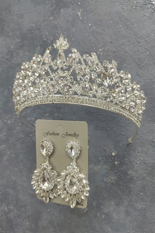 Pegasi Model Gelin Tacı Ve Damla Mekik Taşlı Küpe