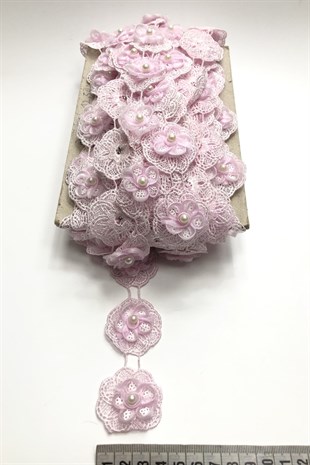 Pembe 3 Boyutlu Çiçekli Şerit