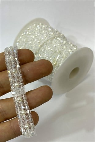 Pramit Kristal Boncukve İnci İşlemeli Şerit 1 mt