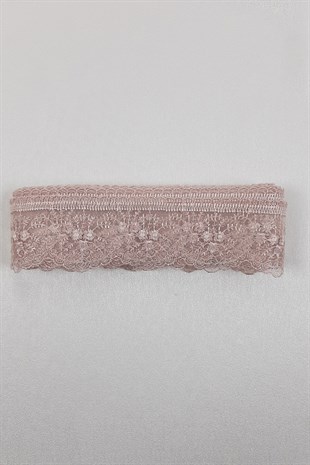 Çiçek Desenli Pudra Dantel