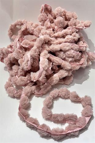 Pudra Peluş Şerit Ponpon,Tavşan Kuyruğu Ponpon,Peluş Ponpon 1 mt