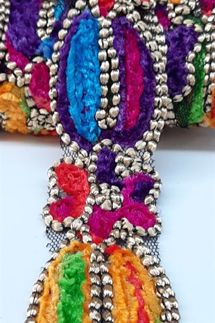 Renkli Yonca Desenli Antik Şerit Güpür