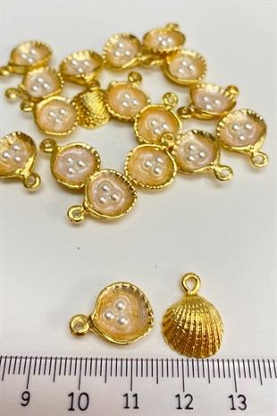 Yellow Enameled Clam Shell Pendant 1 Pcs