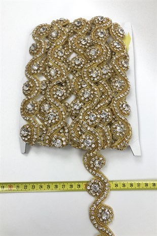 الأصفر الممر المائي نمط الحديد على الشريط الحجري