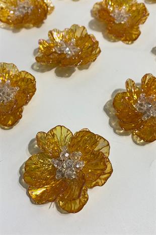 بروش اللؤلؤ المطرز بالكريستال على شكل أوراق اللؤلؤ