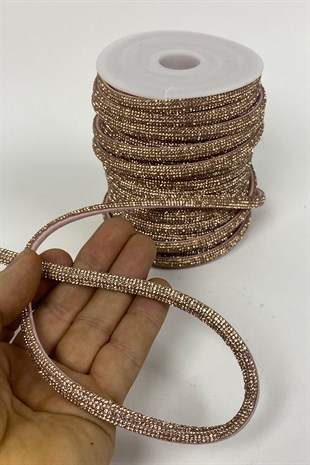 زين الشريط الحجري اللامع الكثيف