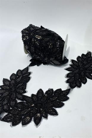 Siyah Boncuk İşlemeli Çiçek Desen Baklava Geniş Şerit Aplik 1 Metre