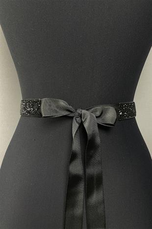 سلسلة مطرزة بالخرز الأسود وحزام خصر للسهرة من الحجر