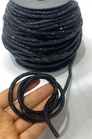 زين قطاع أنابيب الحجر الكامل الأسود