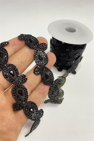 زين حجر نمط بيزلي أسود