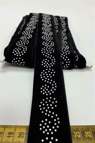 Siyah Su Desenli Kadife Taşlı Şerit