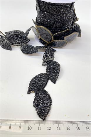 الشمعدان الشريطي المصنوع من الحديد على شكل ورقة سوداء