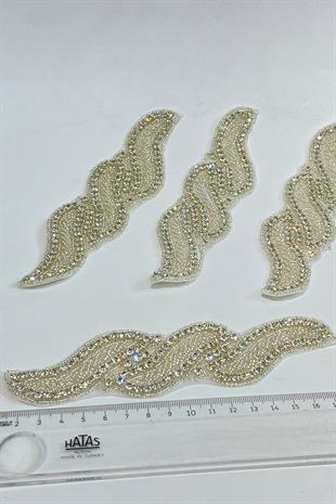 الشمعدان الحجري المطرز بخرز الممر المائي