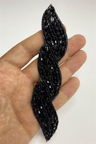 ممر مائي نمط حديد على مطرز بالخرز