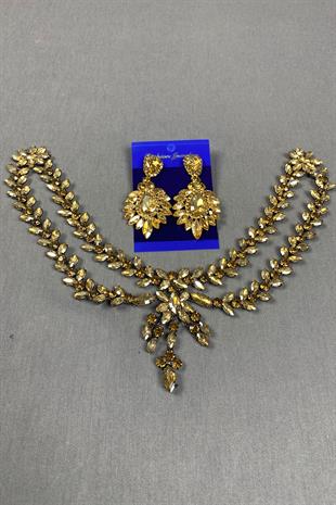 Sultan Stone Pediment Bridal Henna Hair Accessory and Shuttle Stone Earrings