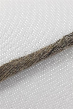 Sütlü Kahve İnce Büklüm Makrome