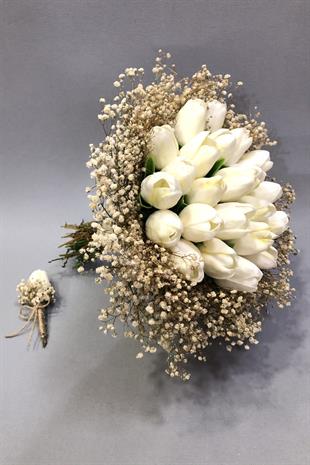 باقة الزفاف بالجملة مع التوليب الرطب ورقائق الكريمة