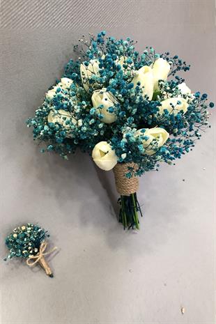 باقة زفاف بالجملة مع زهور التيوليب الرطبة ورقائق البطاطس الزرقاء