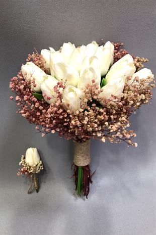 باقة الزفاف بالجملة مع التوليب الرطب ورقائق البودرة