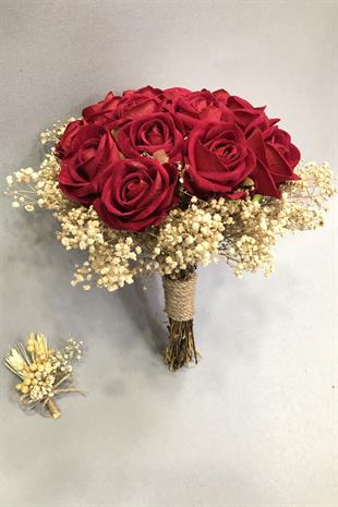 الجملة الوردة الحمراء المخملية وباقة الزفاف كريم