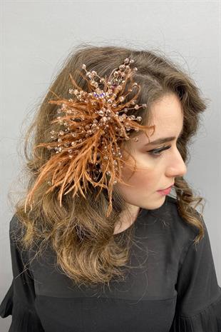 الجملة لون القهوة الكريستال مطرز والريش مقطع الشعر