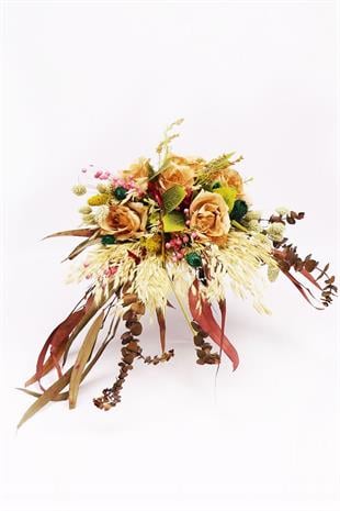 باقة الزفاف بالجملة مع فروع الآس ورقائق البرتقال المصدومة