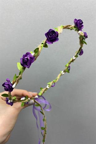 وارتفعت الجملة ورقة بيربل وأوراق التاج وصيفه الشرف وتاج الأطفال هدية