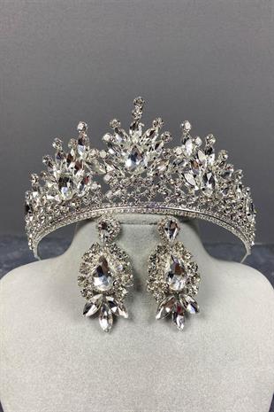 الجملة تاج الزفاف بيرا والأقراط حجر المكوك