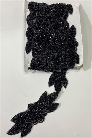 شريط مزين بحجر نقش الأزهار باللون الأسود