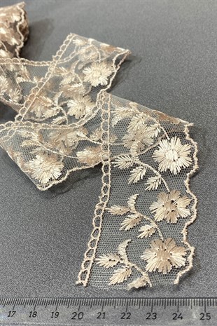 Yaprak Desenli Kenar Güpür Dantel Fisto 9 mt