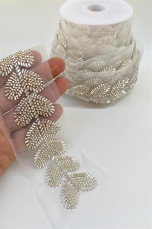 Yaprak Motifli Kırık Boncuk İşlemeli Şerit Bordür