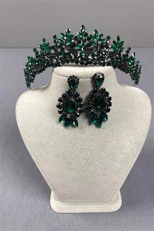 Green Belur Bridal Henna Crown and Drop Shuttle Stone Earring Set