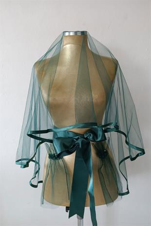 Yeşil Biyeli Zarif Sade Tasarım Gelin Kına Yüz Örtüsü