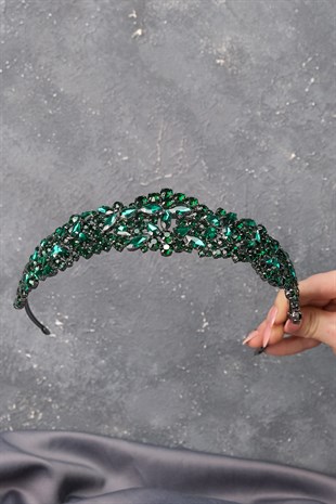 Green Ela Band Model Bridal Crown Hair Accessory