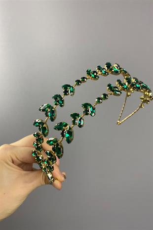 Alpha Double Row Bridal Henna Crown with Green Gold Background