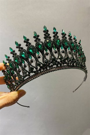 Green Henna Model Bridal Henna Crown