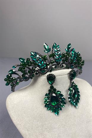 Green Jabbah Bead Embroidered Bridal Henna Crown and Shuttle Earrings