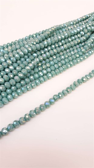 Yeşil Kristal Boncuk 8 mm