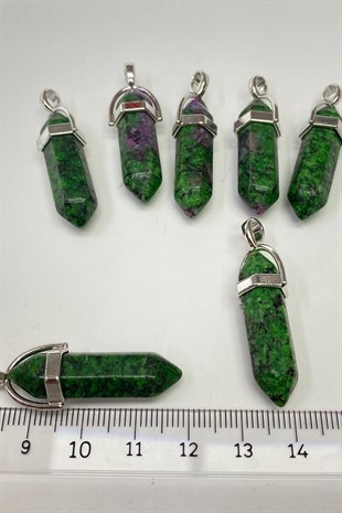 Green Matte Nails Natural Stone Pendant 1 Pcs