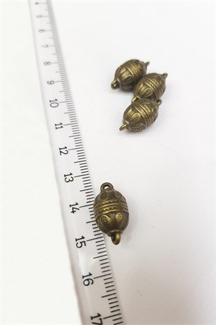 سوار مغناطيسي أخضر ومشبك عقد