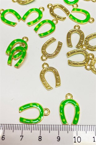 Yeşil Nal Şekli Kolye Ucu 1 Adet